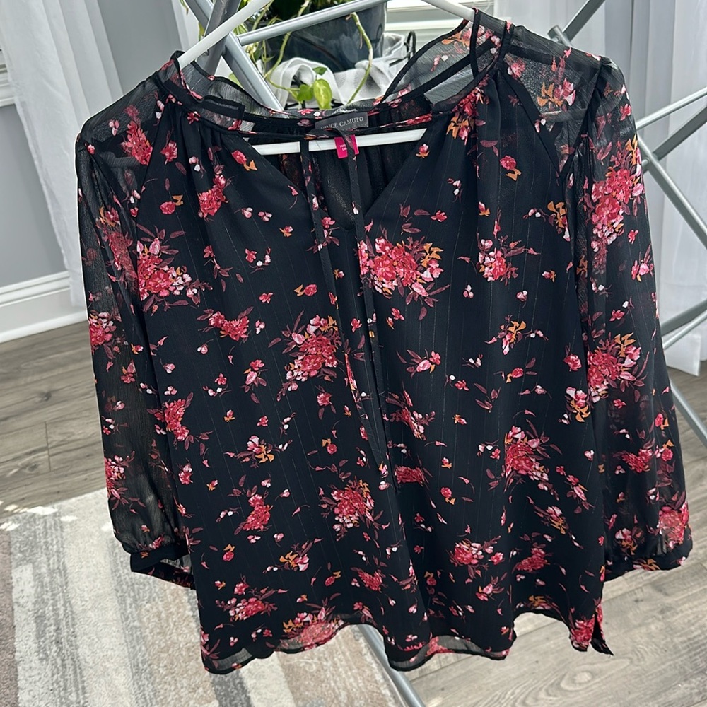 Vince Camuto flora print blouse with long sleeves.